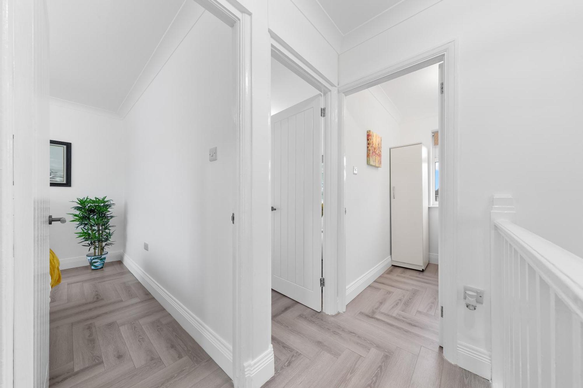 3 Bedroom House Close To Dartford Station Екстериор снимка