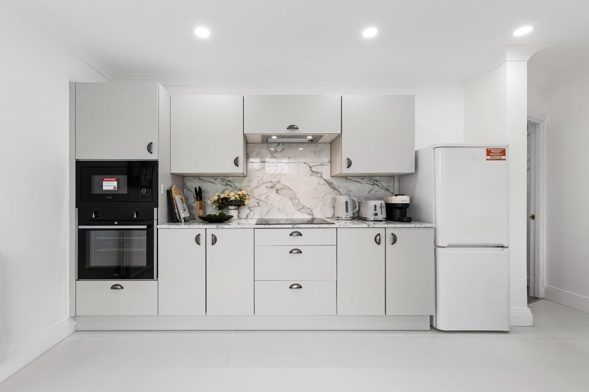 3 Bedroom House Close To Dartford Station Екстериор снимка