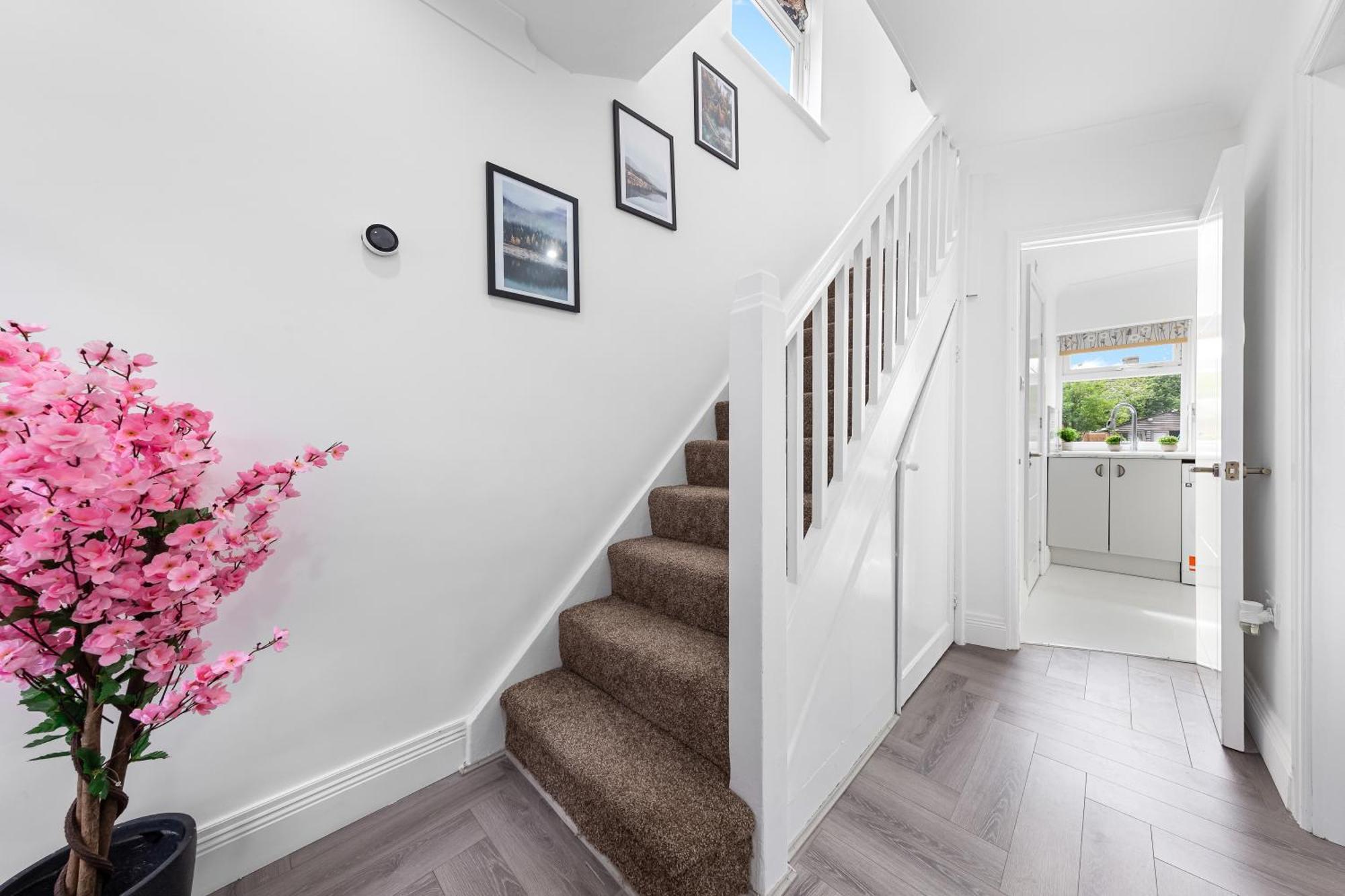3 Bedroom House Close To Dartford Station Екстериор снимка